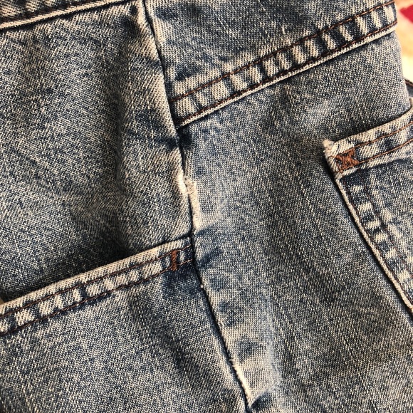 Denim shorts - Picture 4 of 4